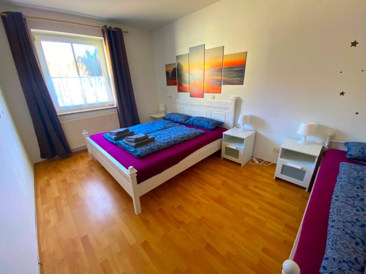 Ferienwohnung Грайц Екстериор снимка